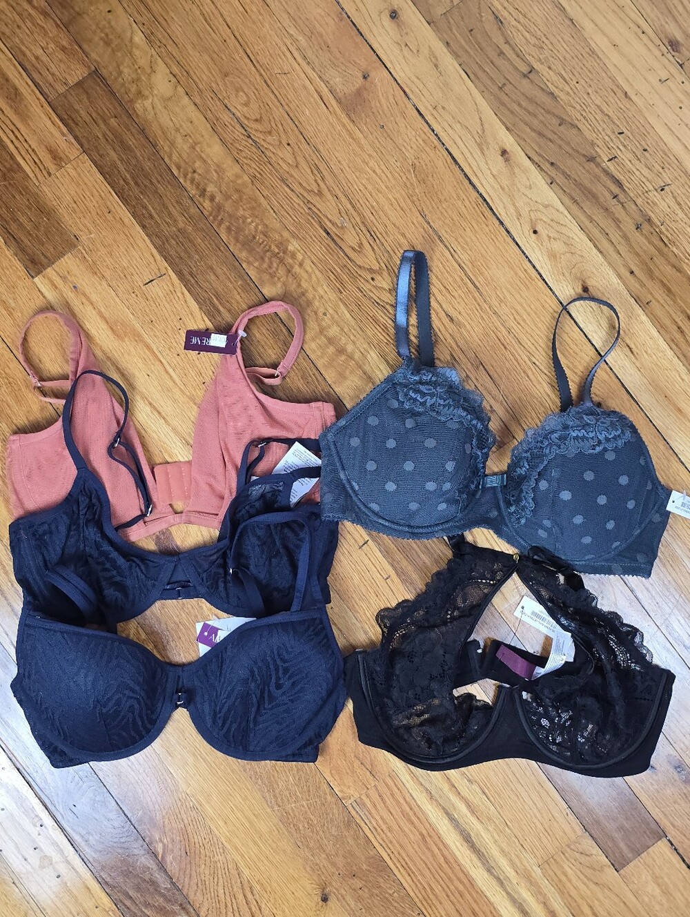 Adore Me Underwire Bra Bundle of Five Bras FREE SHIPPING 32DD